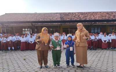 Sekolah Baru, Teman Baru, Cerita Baru!
